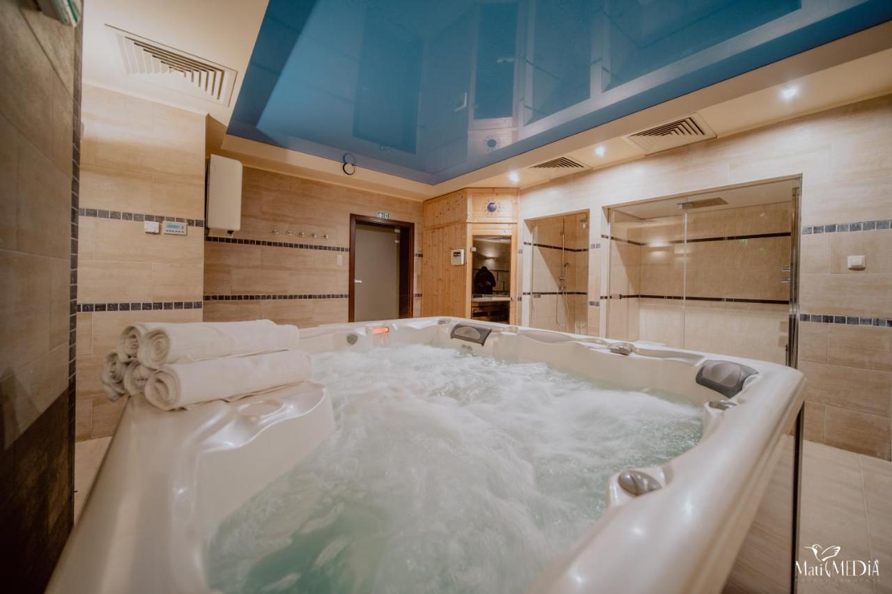 Karpacki & Spa - Blisko Wyciagu, Restauracja, Sala Zabaw, Bar 24H (Adults Only) 卡尔帕奇 外观 照片