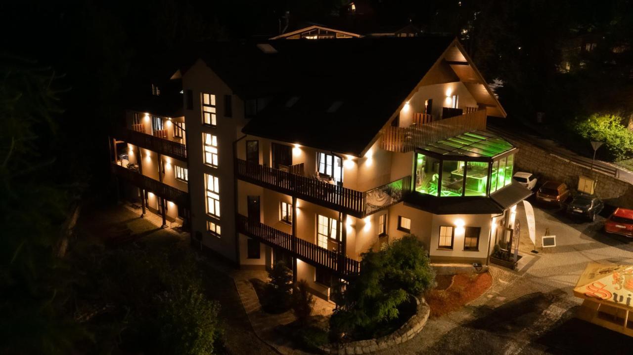 Karpacki & Spa - Blisko Wyciagu, Restauracja, Sala Zabaw, Bar 24H (Adults Only) 卡尔帕奇 外观 照片