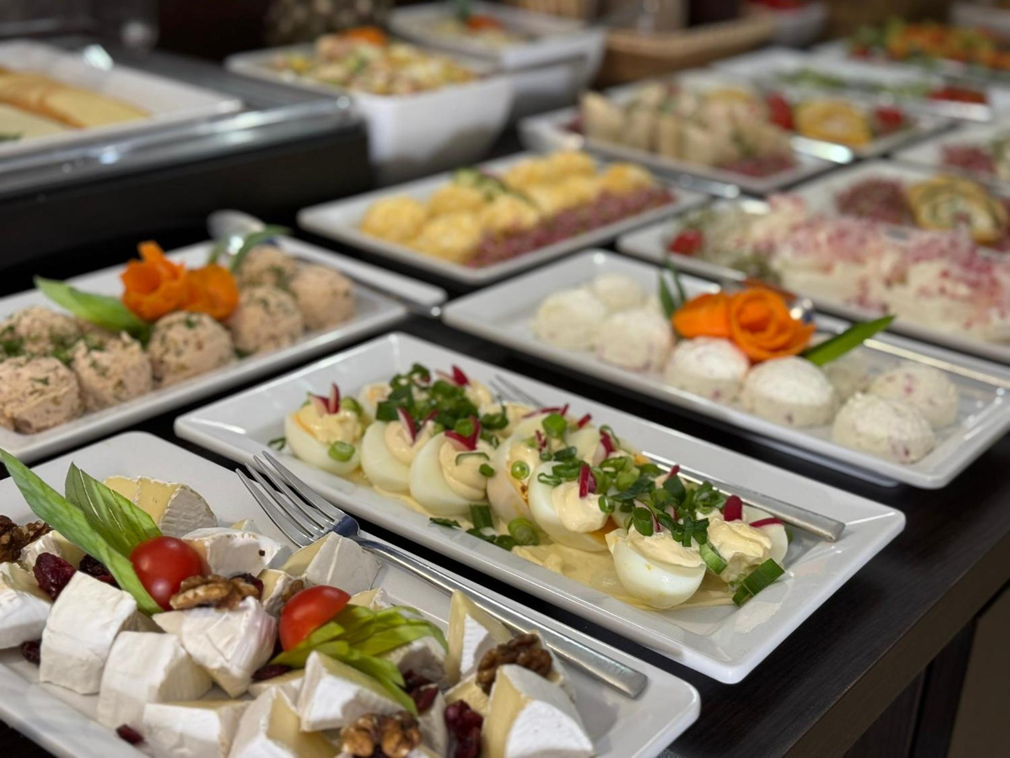 Karpacki & Spa - Blisko Wyciagu, Restauracja, Sala Zabaw, Bar 24H (Adults Only) 卡尔帕奇 外观 照片